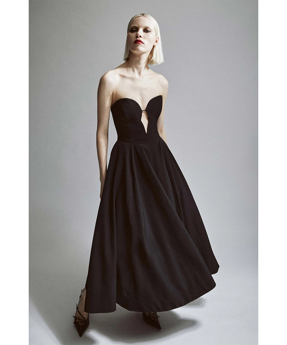 Elegant Retro Inspired Strapless Midi Dress