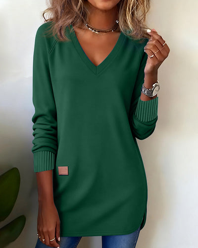 Stella® | Fashionable Sweatshirt with V-Neck