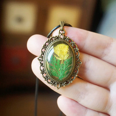 Resin Pressed Flower Necklaces - French Retro Violet & Lobelia Erinus