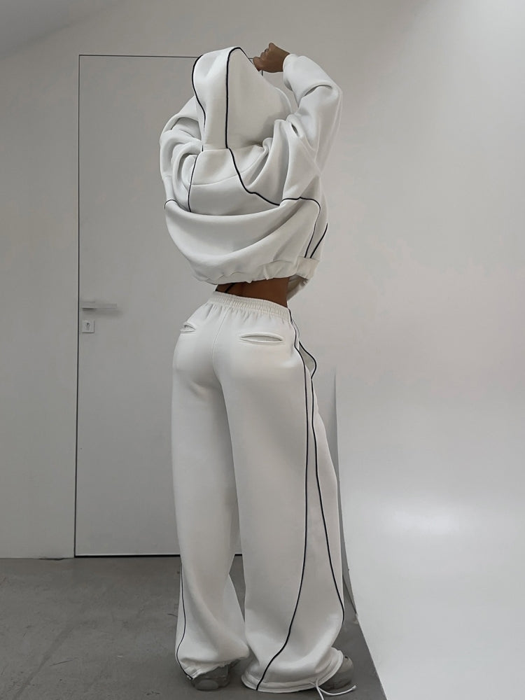 Hooded Contrast Line Set