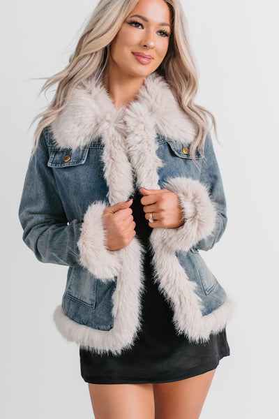 Easy Talker Faux Fur Trim Denim Coat (Denim Blue)