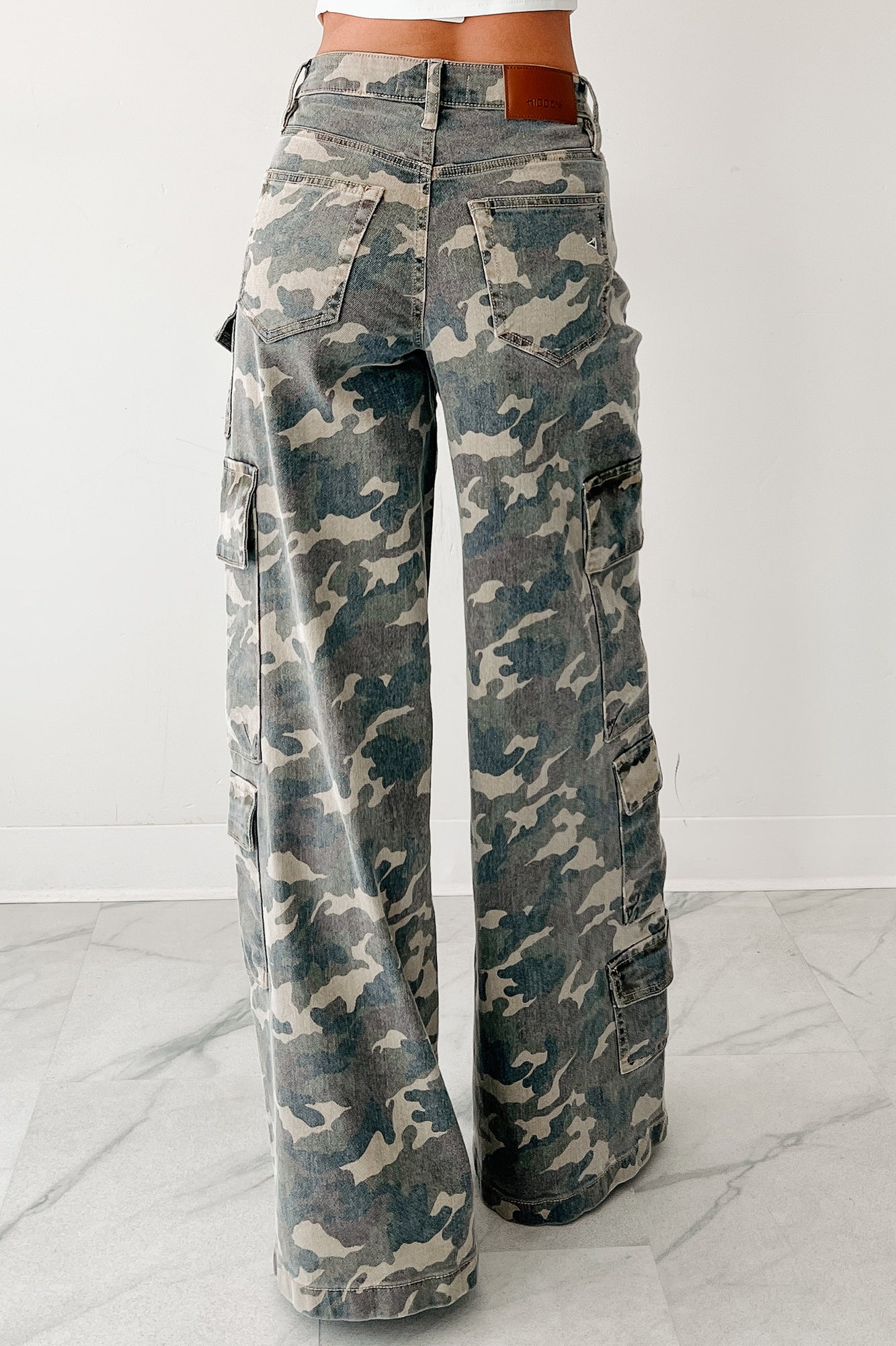 Kayla High Rise Cargo Hidden Jeans (Camouflage) - Ships by 12/1